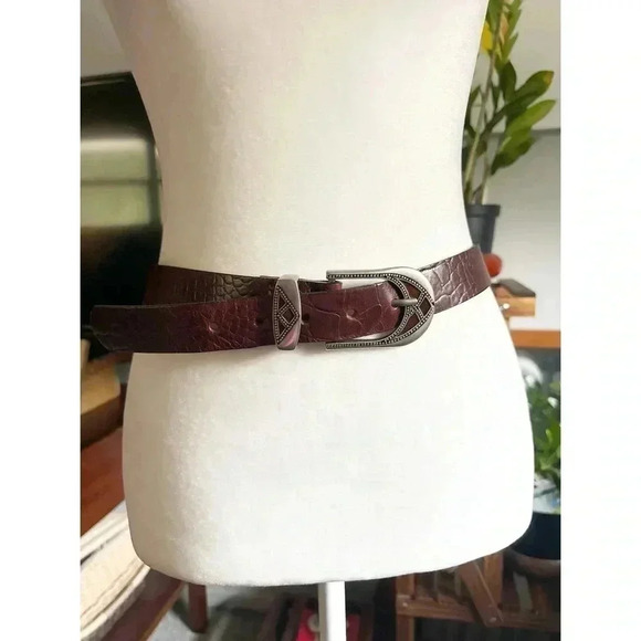 Anthropologie Streets Ahead Buckle Belt Medium - Picture 6 of 9